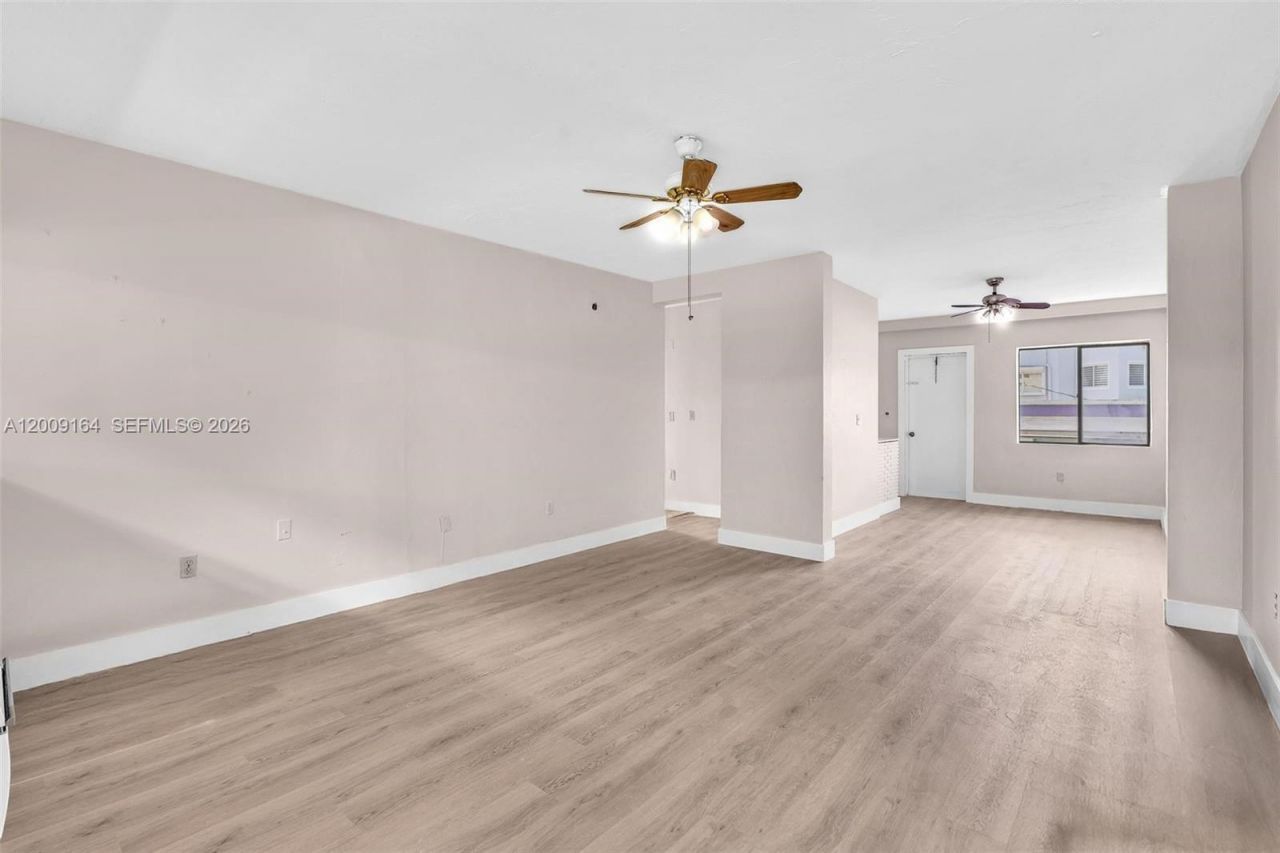1165 Marseille Dr, Unit 1, Miami Beach, FL 33141 Photo