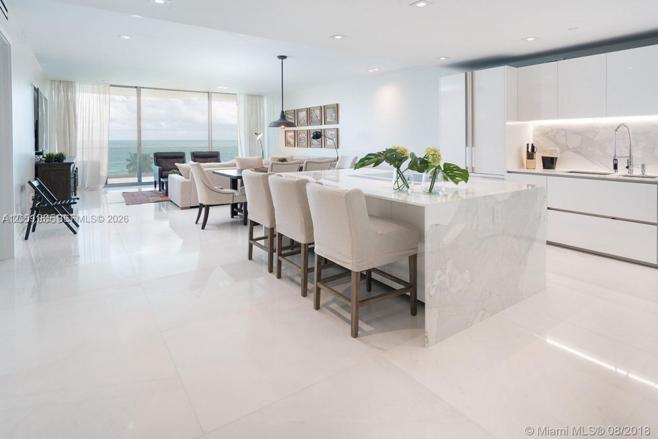 10201 Collins Ave, Unit 503, Bal Harbour, FL 33154 Photo