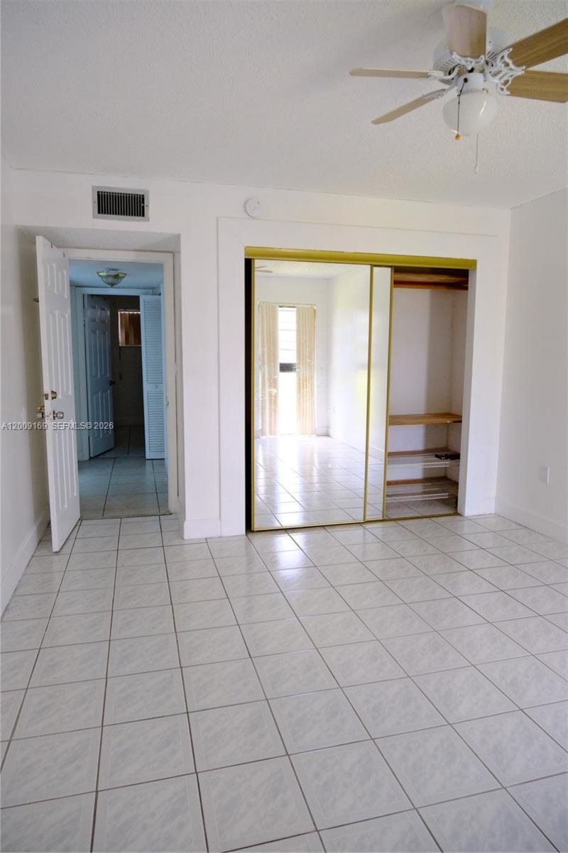 650 NE 149th St , Unit 505F, Miami, FL 33161 Photo