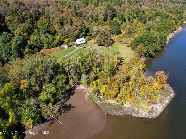 219-237 Swezey Road, Coxsackie, NY 12051