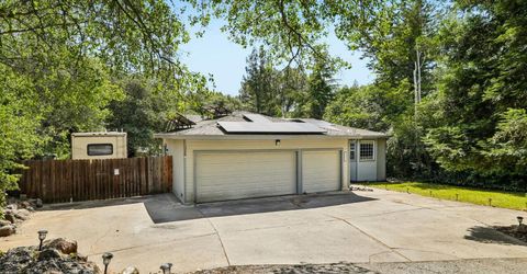 3611 Cambridge Rd, Cameron Park, CA 95682 Photo