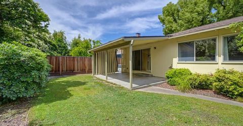 950 Trestle Glen Way, Sacramento, CA 95831 Photo