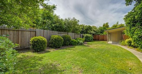 950 Trestle Glen Way, Sacramento, CA 95831 Photo
