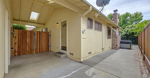 950 Trestle Glen Way, Sacramento, CA 95831 Photo