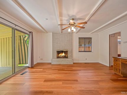 950 Trestle Glen Way, Sacramento, CA 95831 Photo