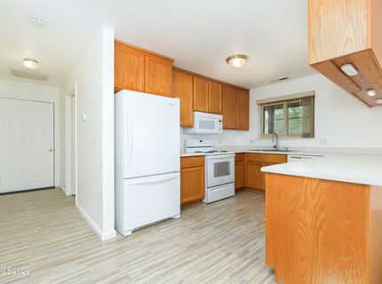 1504 Fahim Drive, Gardnerville, NV 89410 Photo