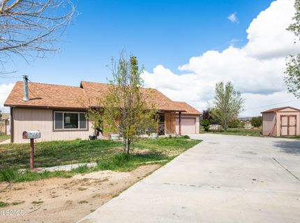 1504 Fahim Drive, Gardnerville, NV 89410 Photo