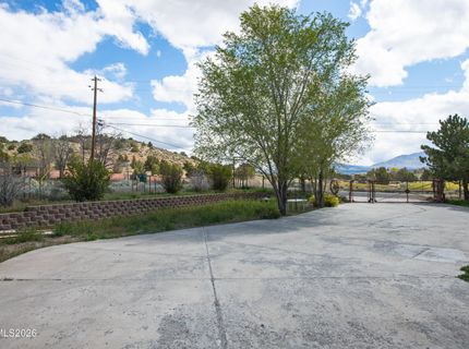 1504 Fahim Drive, Gardnerville, NV 89410 Photo