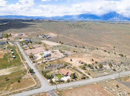 1504 Fahim Drive, Gardnerville, NV 89410 Photo