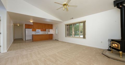 1504 Fahim Drive, Gardnerville, NV 89410 Photo