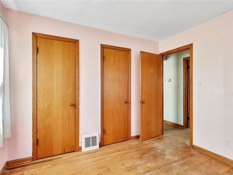 8804 Behrwald Avenue, Brooklyn, OH 44144 Photo 14