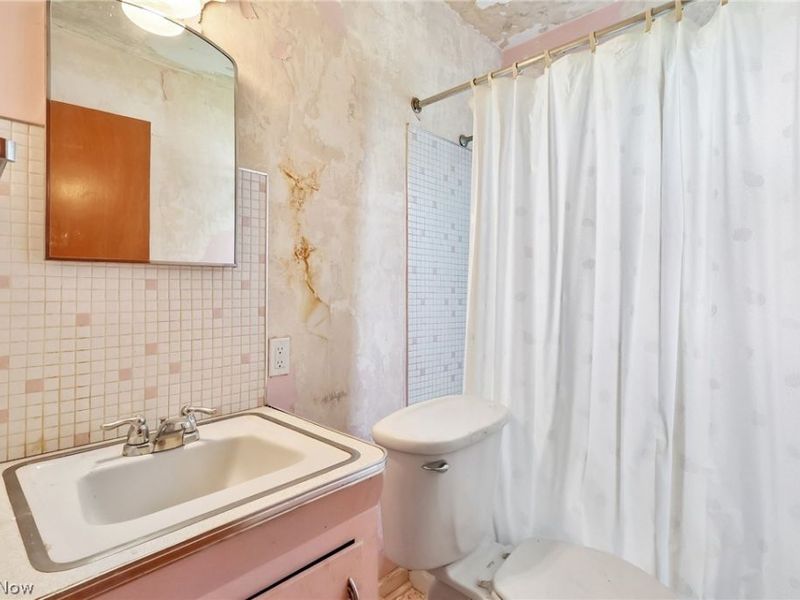 8804 Behrwald Avenue, Brooklyn, OH 44144 Photo 15