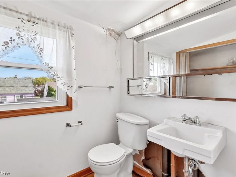 8804 Behrwald Avenue, Brooklyn, OH 44144 Photo 19