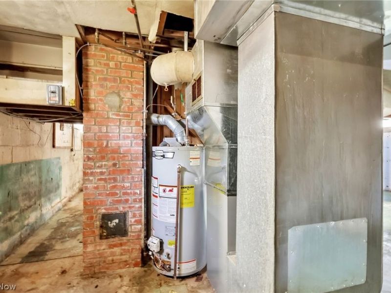 8804 Behrwald Avenue, Brooklyn, OH 44144 Photo 27