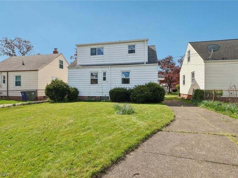 8804 Behrwald Avenue, Brooklyn, OH 44144 Photo 32