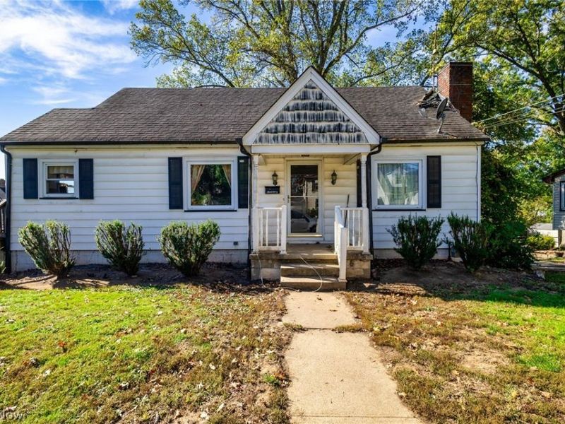 1253 ELMHURST Drive, Weirton, WV 26062 Photo 1