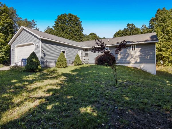 941 Weldon Road S, Beulah, MI 49617