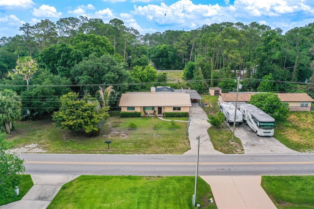 305 Cloverleaf Road , Lake Placid, FL 33852 Photo