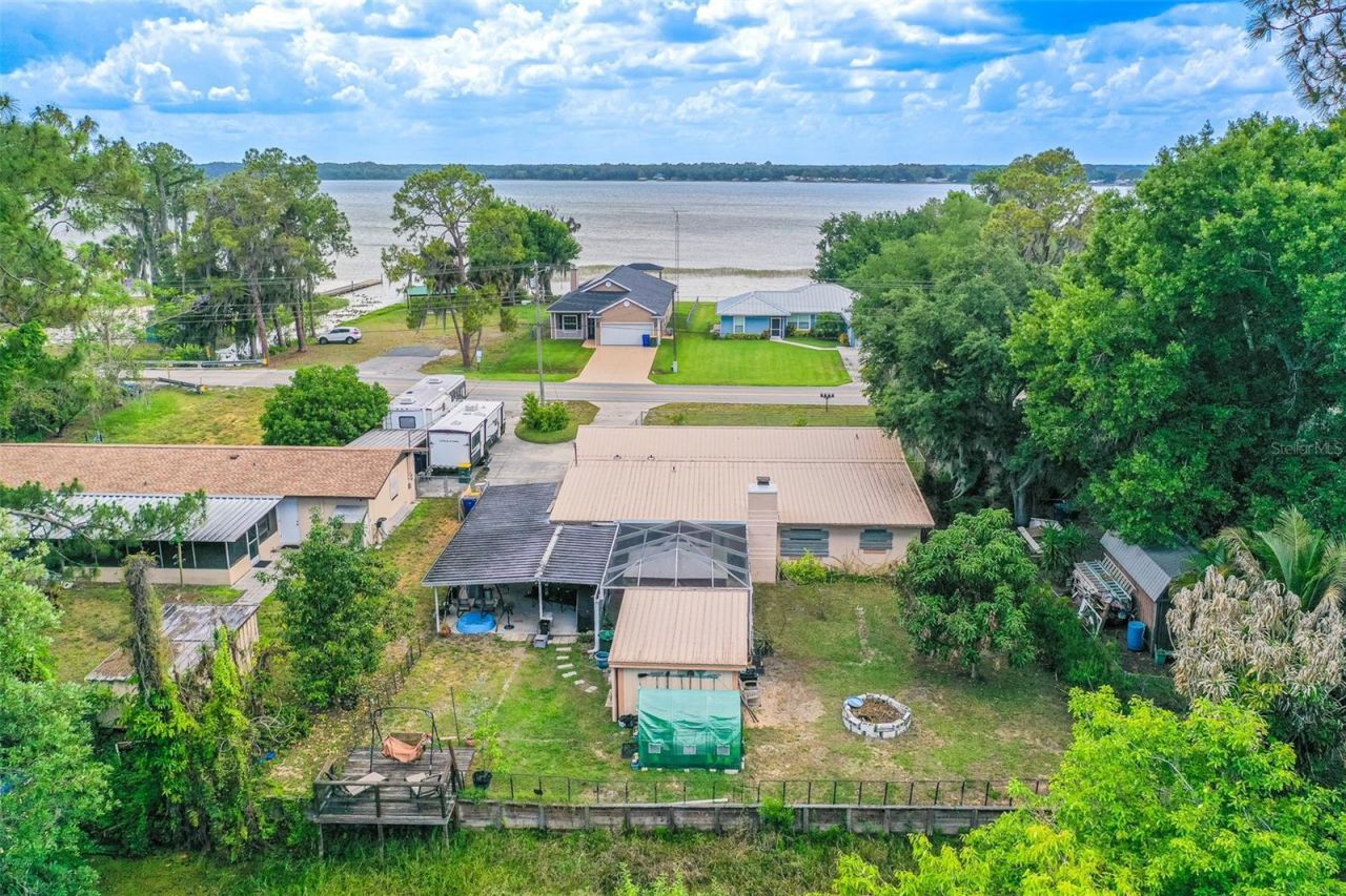 305 Cloverleaf Road , Lake Placid, FL 33852 Photo
