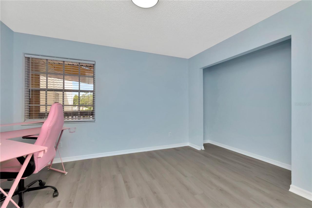 6817 Stones Throw Circle N, Unit 17203, Saint Petersburg, FL 33710 Photo