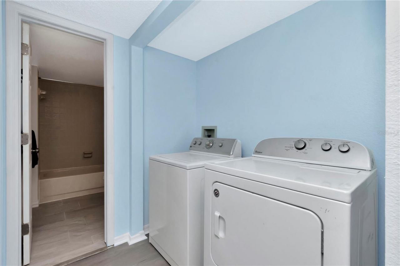 6817 Stones Throw Circle N, Unit 17203, Saint Petersburg, FL 33710 Photo