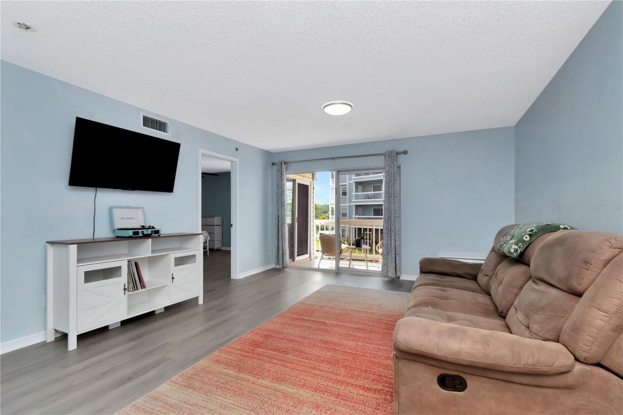 6817 Stones Throw Circle N, Unit 17203, Saint Petersburg, FL 33710 Photo