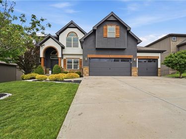10110 NE 103rd Street, Kansas City, MO 64157