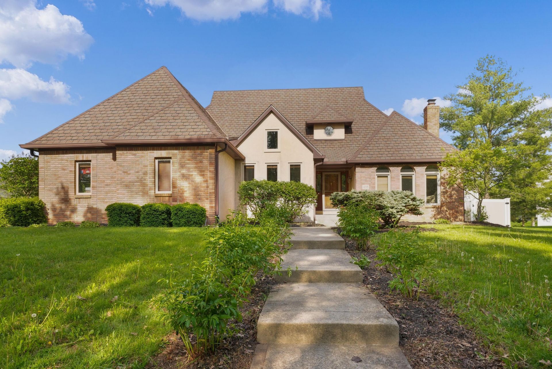 498 Olde Mill Drive , Westerville, OH 43082 Main Photo