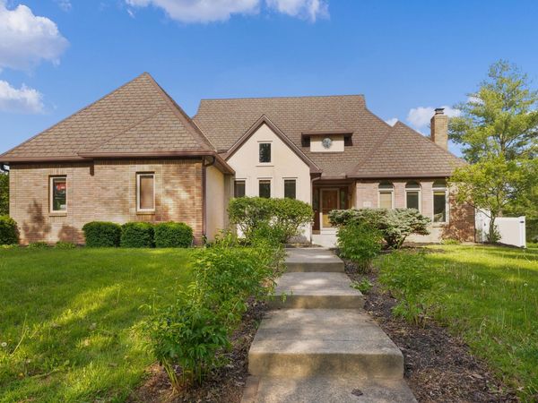 498 Olde Mill Drive , Westerville, OH 43082