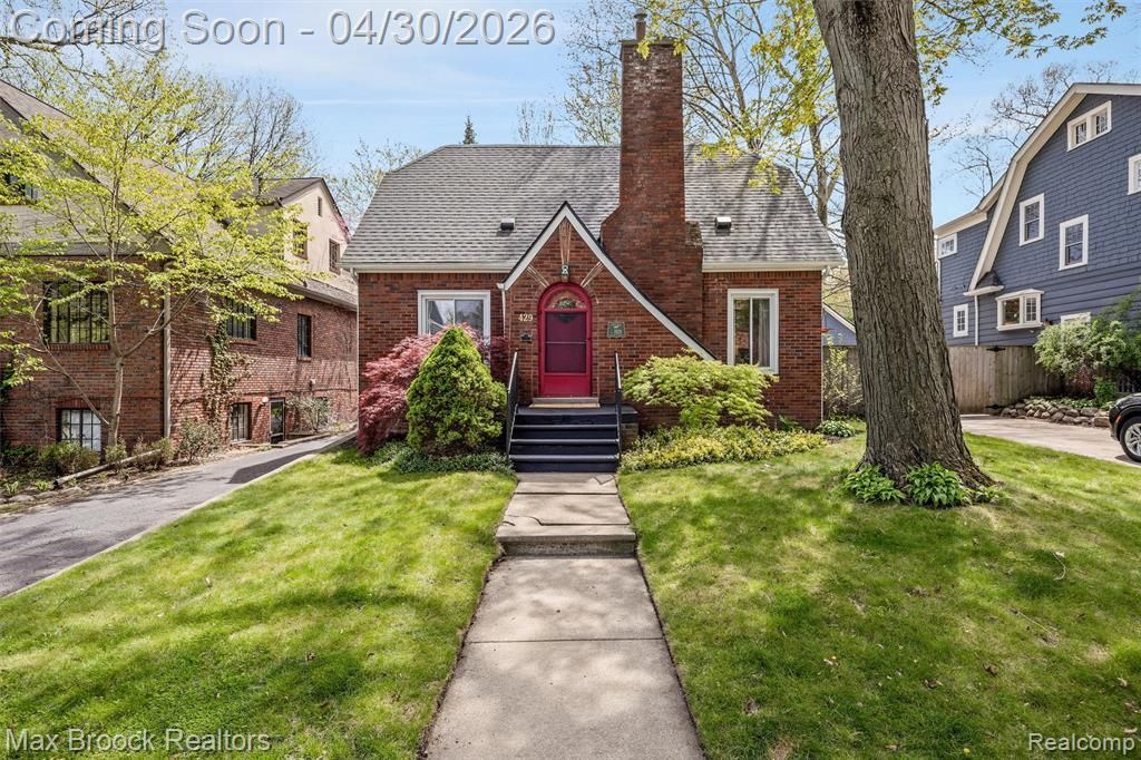 429 W Drayton Street, Ferndale, MI 48220 Main Photo