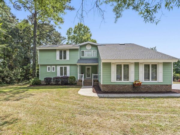 8114 Timber Ridge Rd., Conway, SC 29526