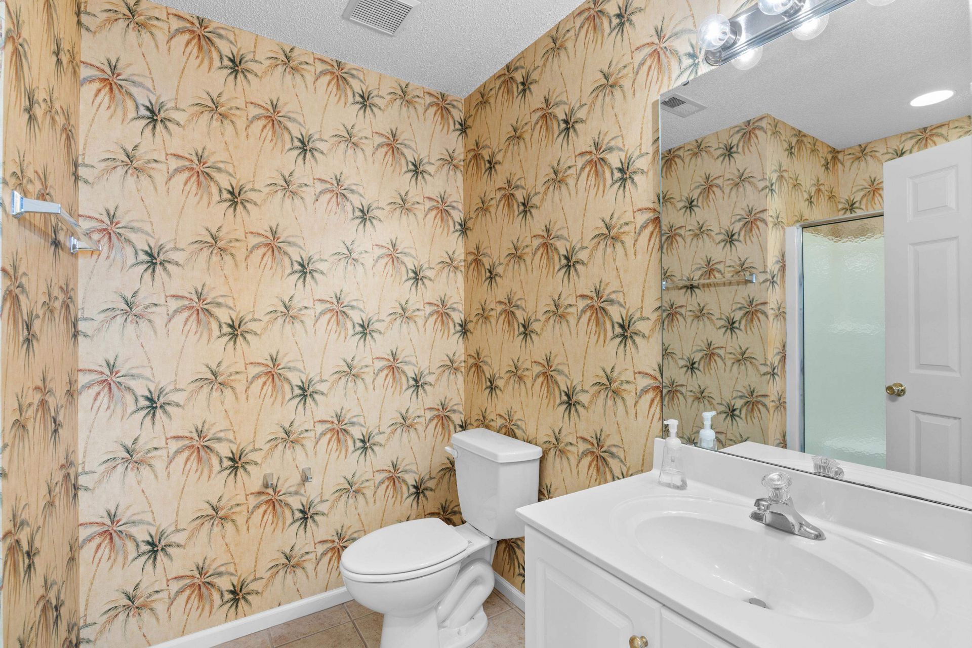 1210 S Ocean Blvd. Photo 24