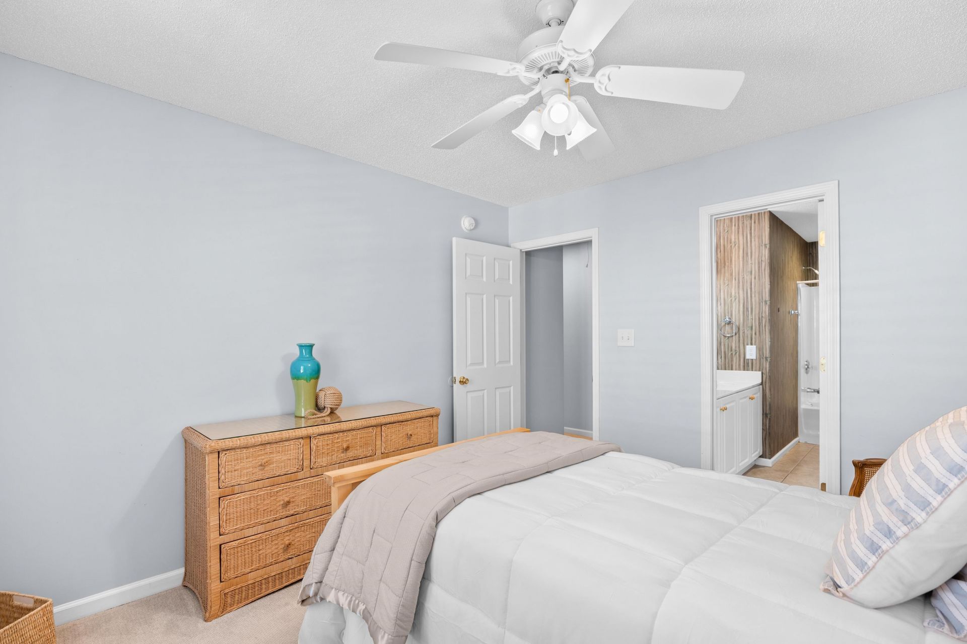 1210 S Ocean Blvd. Photo 30