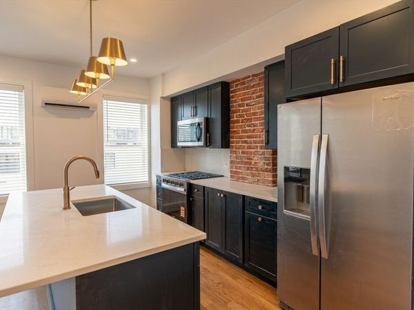 5 Holden Row, Unit 1, Boston, MA 02129