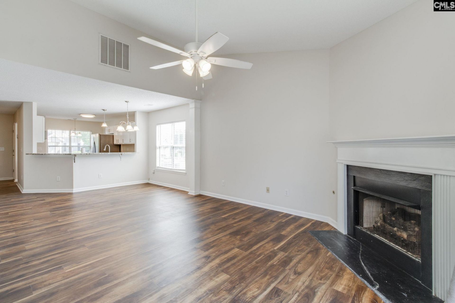 106 Avebury Lane  Photo 10