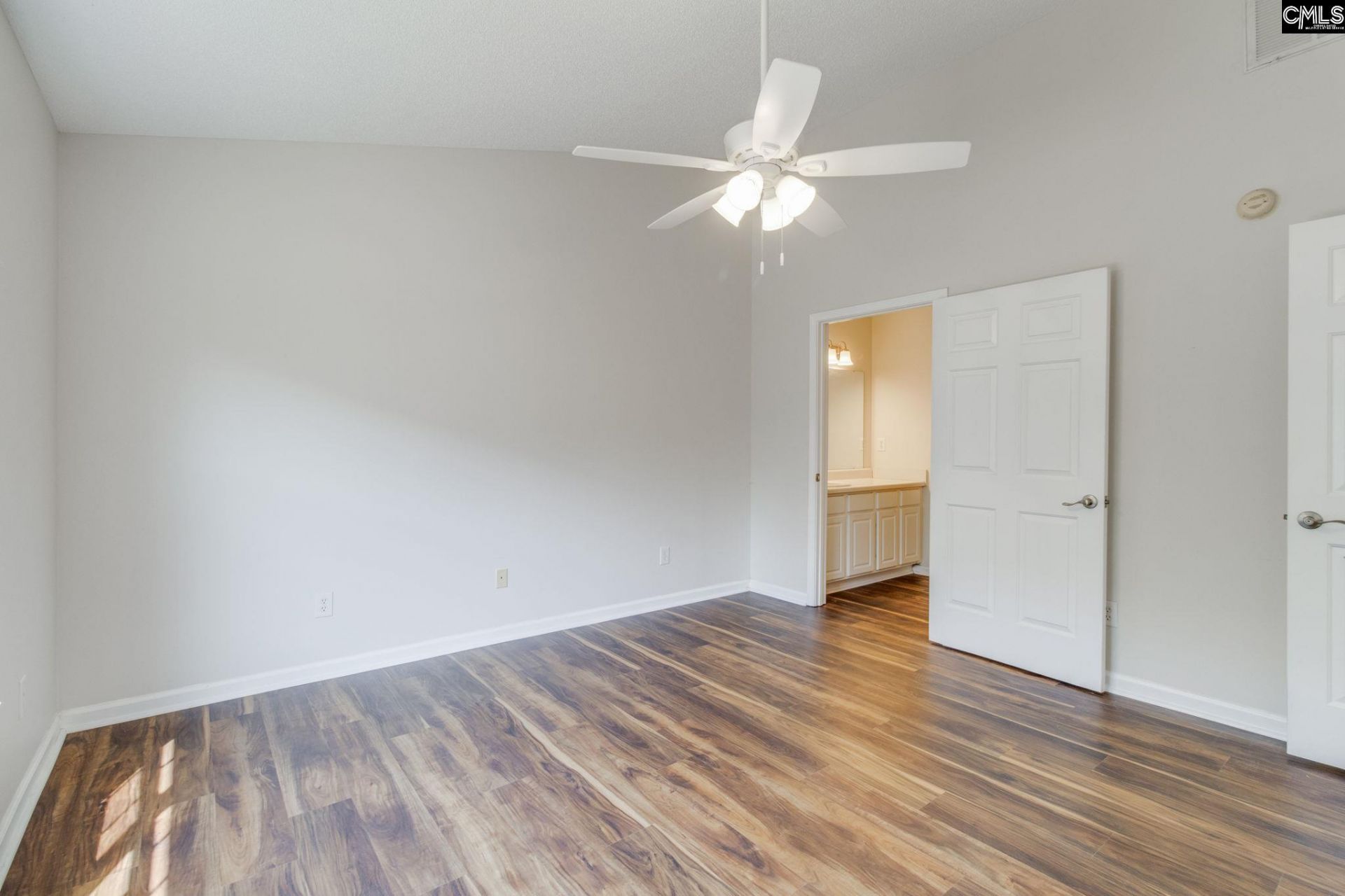 106 Avebury Lane  Photo 14