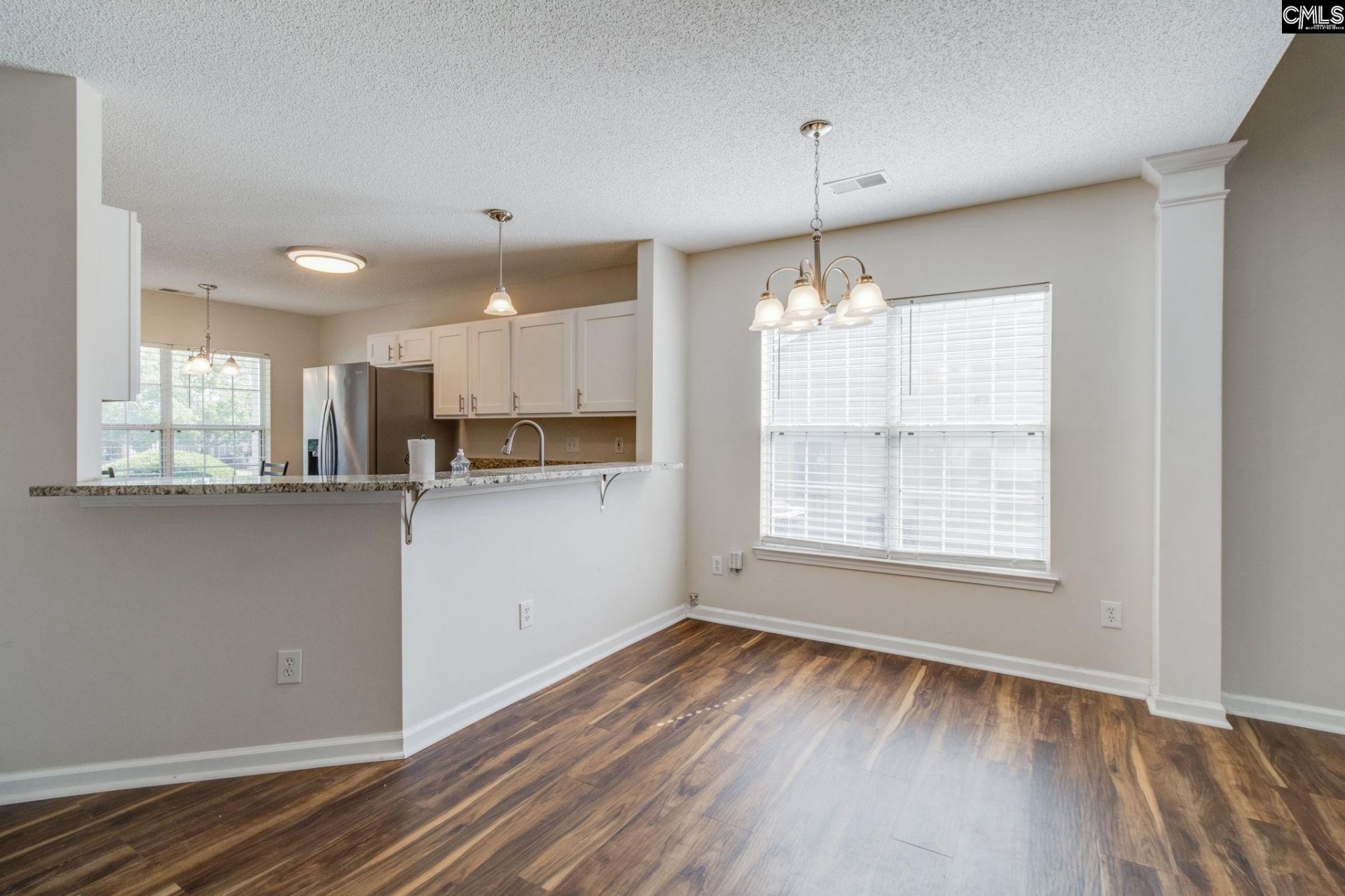 106 Avebury Lane  Photo 8