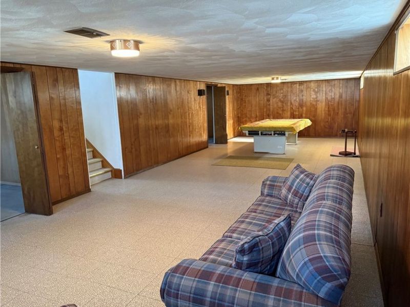 4830 Autumn Lane, Brooklyn, OH 44144 Photo 12