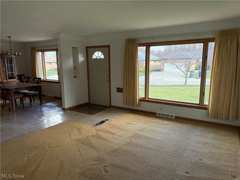 4830 Autumn Lane, Brooklyn, OH 44144 Photo 3