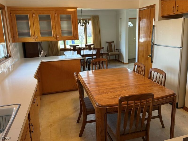 4830 Autumn Lane, Brooklyn, OH 44144 Photo 4