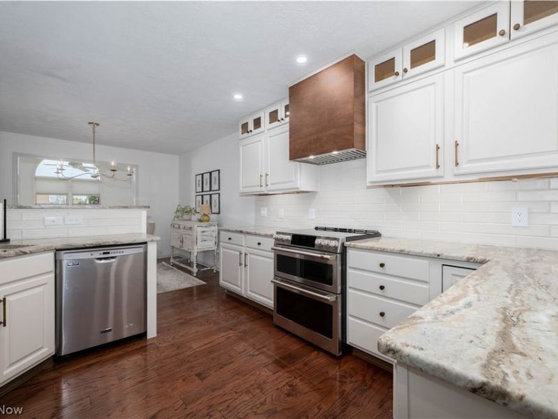 11051 Trenton Road NW, Uniontown, OH 44685 Photo 10