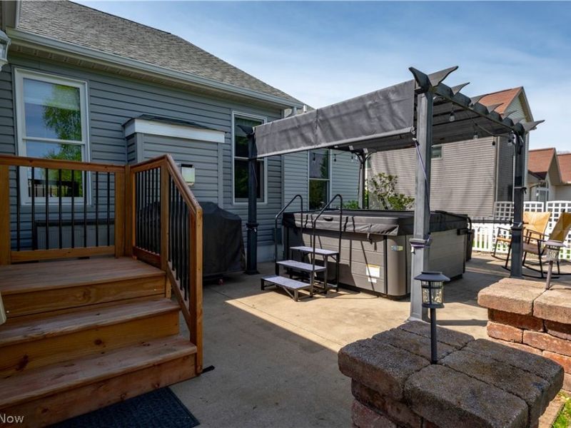 11051 Trenton Road NW, Uniontown, OH 44685 Photo 13