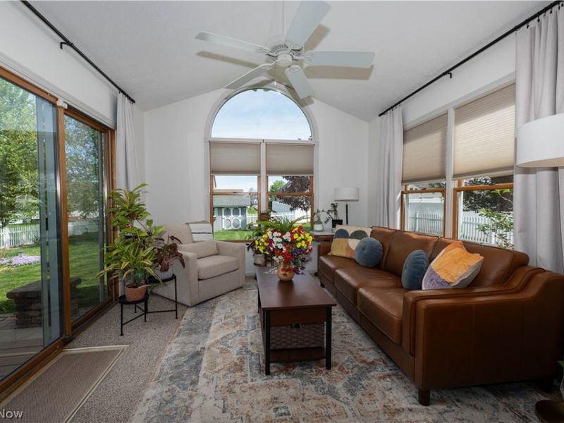 11051 Trenton Road NW, Uniontown, OH 44685 Photo 14