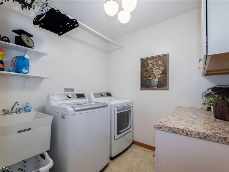 11051 Trenton Road NW, Uniontown, OH 44685 Photo 15