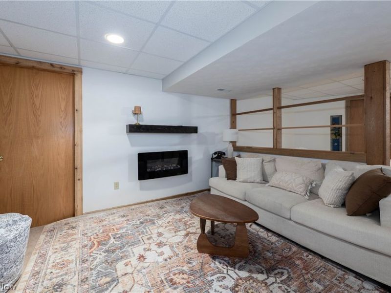 11051 Trenton Road NW, Uniontown, OH 44685 Photo 24