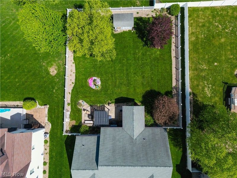 11051 Trenton Road NW, Uniontown, OH 44685 Photo 32