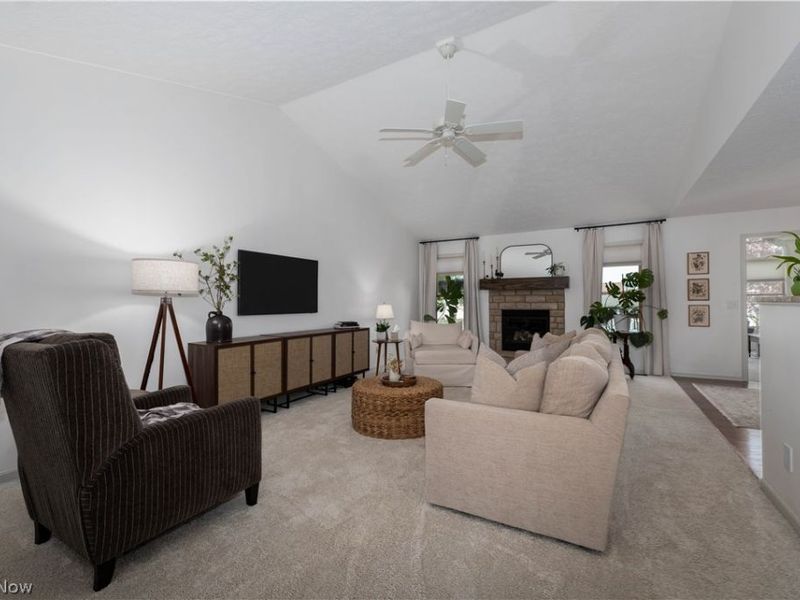 11051 Trenton Road NW, Uniontown, OH 44685 Photo 4