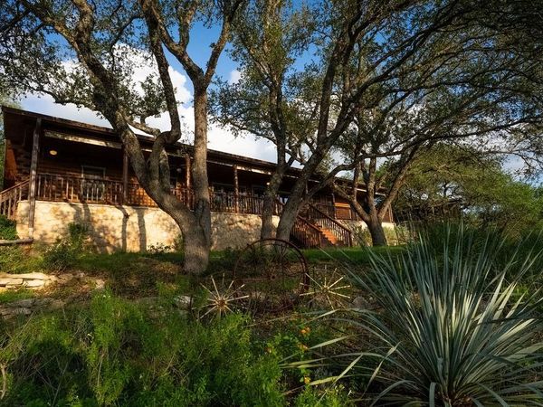 107 CEDAR SPRINGS DR , Wimberley, TX 78676