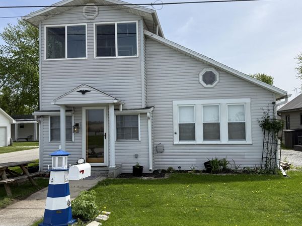 2939 Co Rd 206 , Fremont, OH 43420