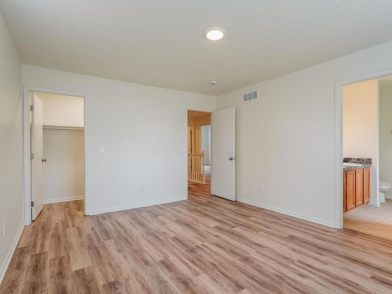 3423 Trentshire Drive , Canal Winchester, OH 43110 Photo 9